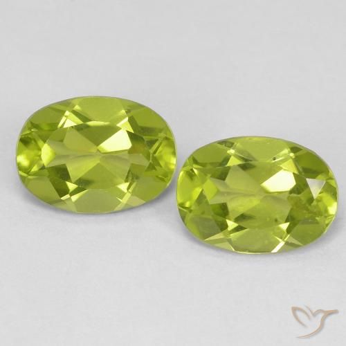 1.71ctw Natural Verde médio Peridoto, oval, VVS-VS