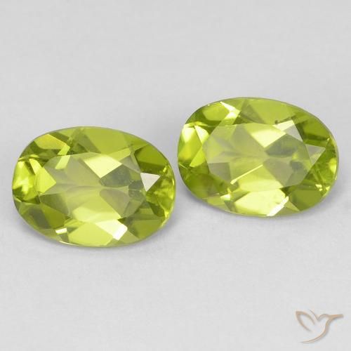 Pedras preciosas de Peridoto Verde médio natural de 1.71 ct, oval, VVS-VS