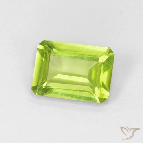 Peridoto Verde claro Natural 0.95ct, Corte Octógono / Esmeralda, VVS-VS