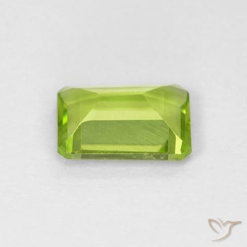 Peridoto Verde claro Natural 0.95ct, Corte Octógono / Esmeralda, VVS-VS