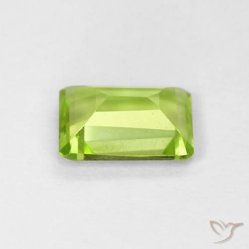 Peridoto Verde claro Natural 0.88ct, Corte Octógono / Esmeralda, VVS-VS