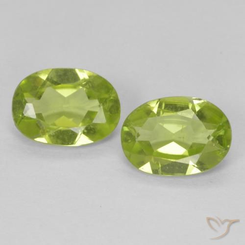 1.71ctw Natural Verde amarelado Peridoto, oval, VS