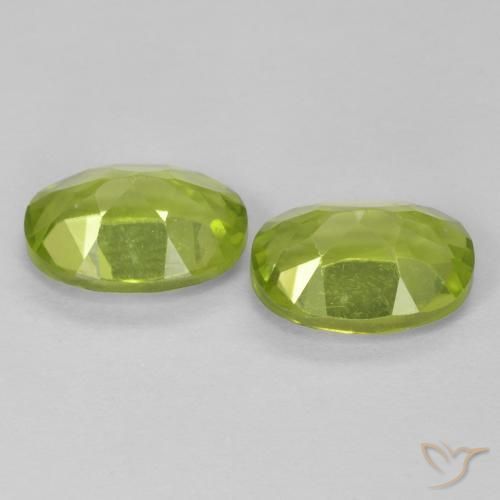 Pedras preciosas de Peridoto verde vivo natural de 1.89 ct, oval, VS