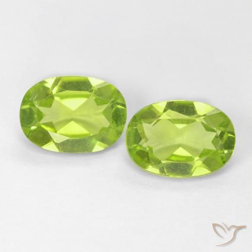1.77ctw Natural Verde médio Peridoto, oval, VS