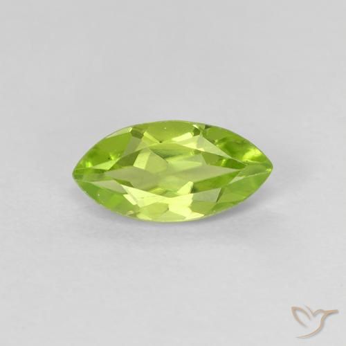0.67ct Natural Verde médio Peridoto, Marquesa, VVS-VS