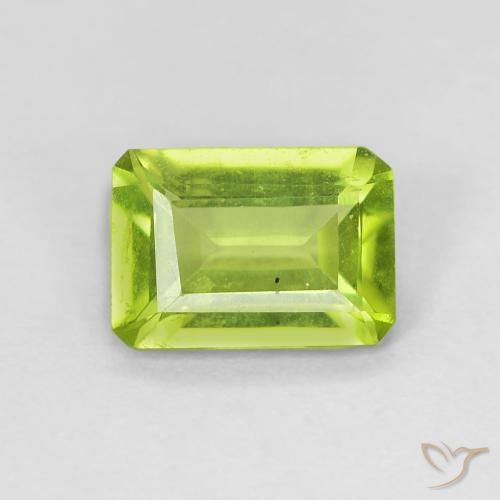 0.90ct Natural Verde amarelado vivo Peridoto, Corte Esmeralda, VS-SI