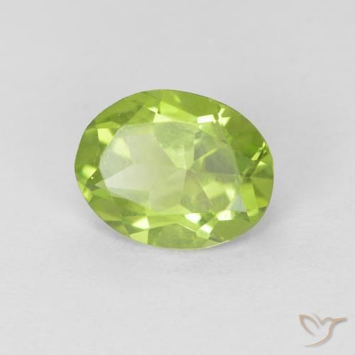 Peridoto Verde médio Natural 1.10ct, oval, VS