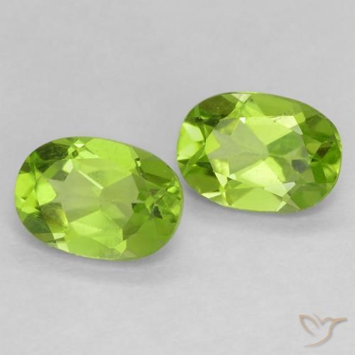 1.78ctw Natural Verde médio Peridoto, oval, VS