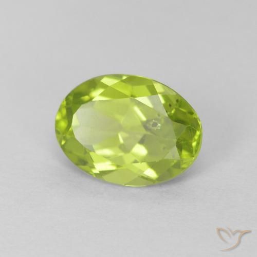 Peridoto Verde médio Natural 1.36ct, oval, VS