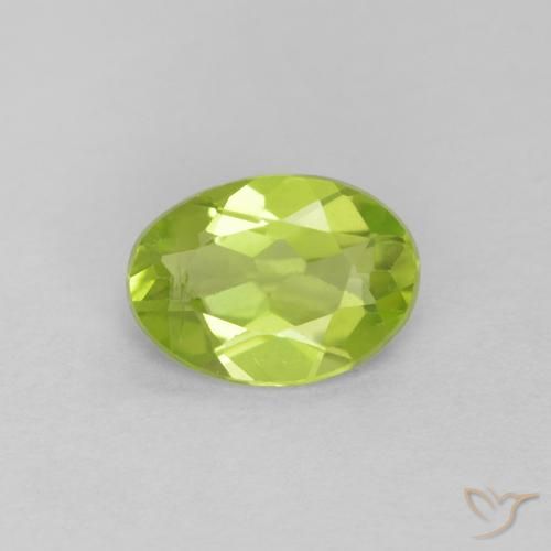 Peridoto Verde médio Natural 0.84ct, oval, VS