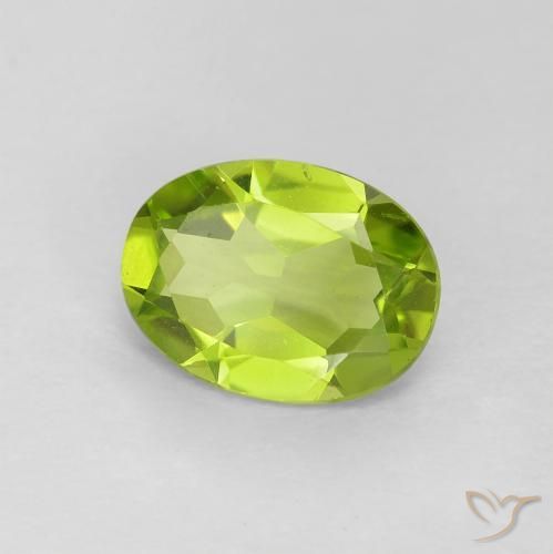 Peridoto Verde médio Natural 1.05ct, oval, VVS-VS