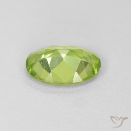 Peridoto Verde claro Natural 0.73ct, oval, VS
