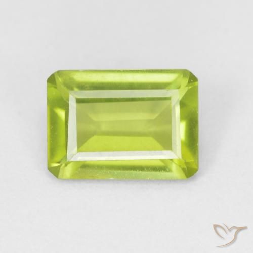 0.84ct Natural Verde claro Peridoto, Corte Esmeralda, VVS