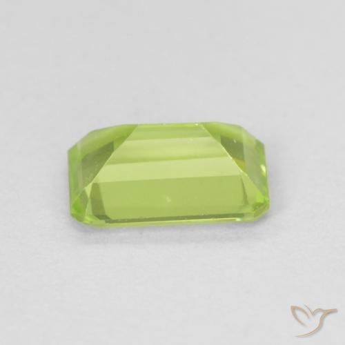 Peridoto Verde Vivo Claro Natural 0.60ct, Corte Octógono / Esmeralda, VS