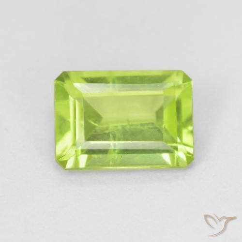 0.97ct Natural Verde claro Peridoto, Corte Esmeralda, VS