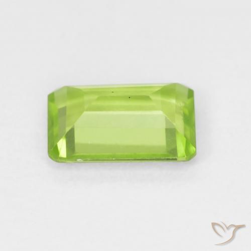 Peridoto Verde médio Natural 0.96ct, Corte Octógono / Esmeralda, VVS