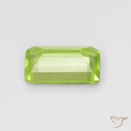 Peridoto Verde médio Natural 0.85ct, Corte Octógono / Esmeralda, VVS