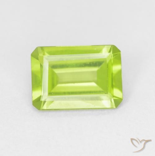 0.88ct Natural Verde claro Peridoto, Corte Esmeralda, VVS