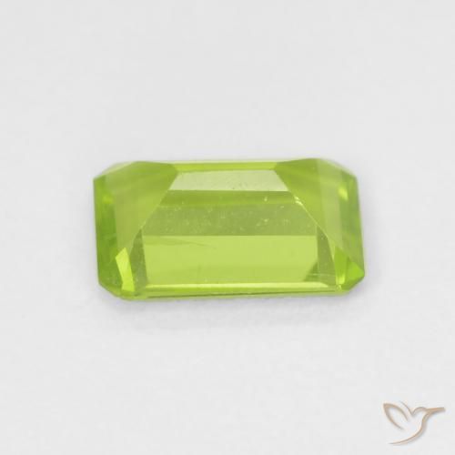 Peridoto Verde claro Natural 0.88ct, Corte Octógono / Esmeralda, VVS