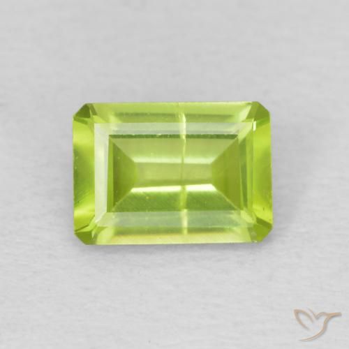 0.98ct Natural Verde claro Peridoto, Corte Esmeralda, SI