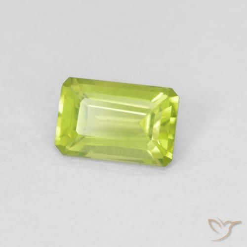 Peridoto Verde médio Natural 0.61ct, Corte Octógono / Esmeralda, VVS-VS