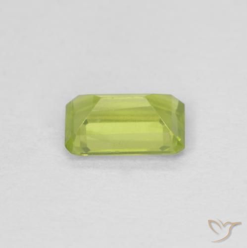 Peridoto Verde médio Natural 0.61ct, Corte Octógono / Esmeralda, VVS-VS