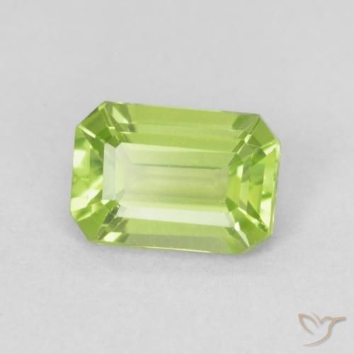 Peridoto Verde médio Natural 0.59ct, Corte Octógono / Esmeralda, VVS