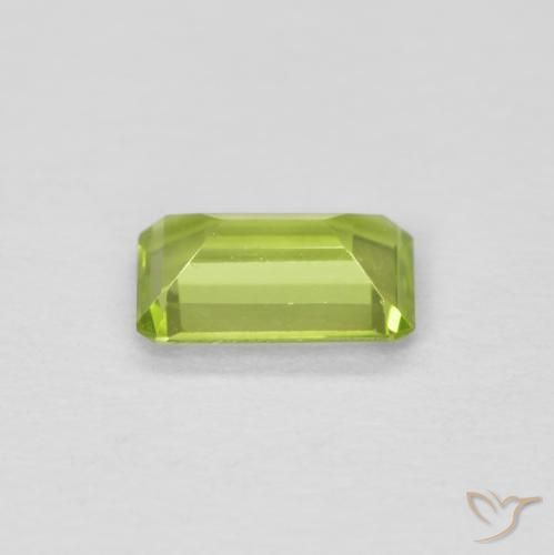 Peridoto Verde claro Natural 0.53ct, Corte Octógono / Esmeralda, VVS-VS