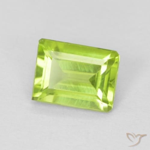 Peridoto Verde claro Natural 0.98ct, Corte Octógono / Esmeralda, VVS-VS