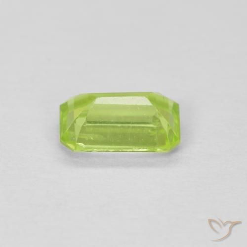 Peridoto Verde médio Natural 0.55ct, Corte Octógono / Esmeralda, VVS-VS