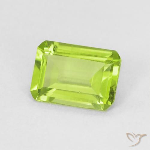 Peridoto Verde claro Natural 0.92ct, Corte Octógono / Esmeralda, VVS-VS