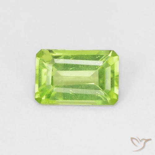0.54ct Natural Verde amarelado Peridoto, Corte Esmeralda, VS