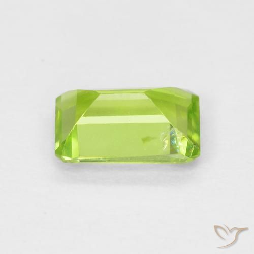 Peridoto Verde médio Natural 1.03ct, Corte Octógono / Esmeralda, VS