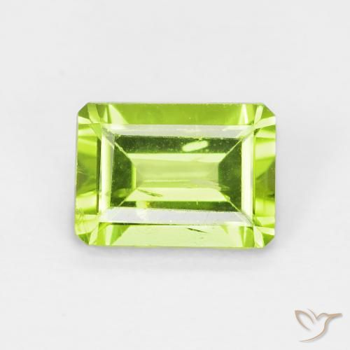 1.08ct Natural Verde médio Peridoto, Corte Esmeralda, VS
