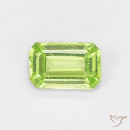 0.51ct Natural Verde amarelado Peridoto, Corte Esmeralda, VVS