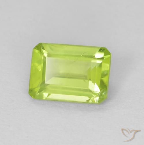 Peridoto Verde claro Natural 0.95ct, Corte Octógono / Esmeralda, VS