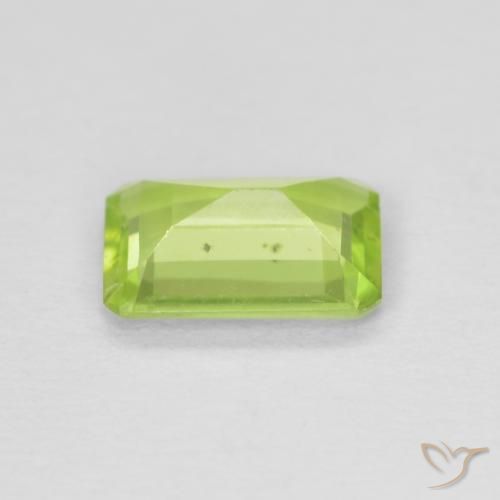 Peridoto Verde claro Natural 0.84ct, Corte Octógono / Esmeralda, Opaco