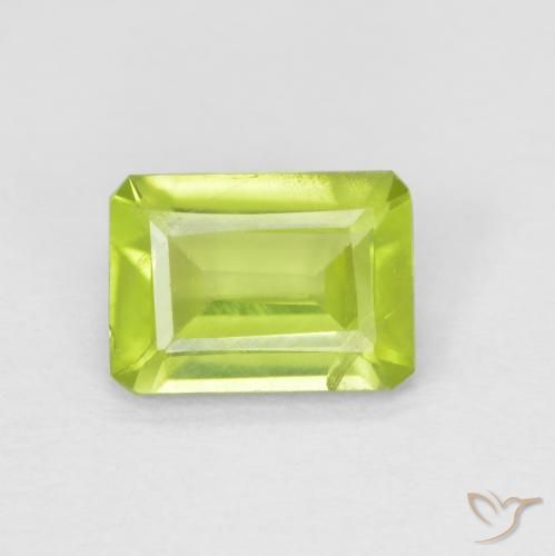 0.89ct Natural Verde claro Peridoto, Corte Esmeralda, VS