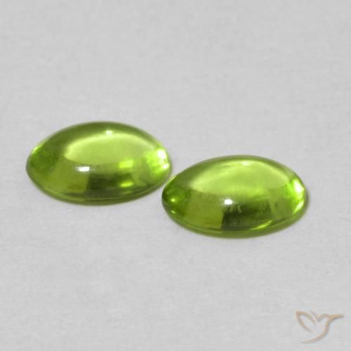 Pedras preciosas de Peridoto Verde médio natural de 0.93 ct, oval, Transparente
