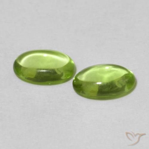 Pedras preciosas de Peridoto Verde médio natural de 0.89 ct, oval, Transparente