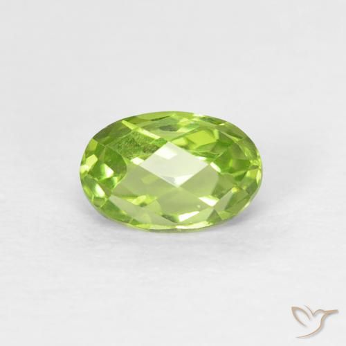 0.73ct Natural Verde Vivo Claro Peridoto, oval, VS