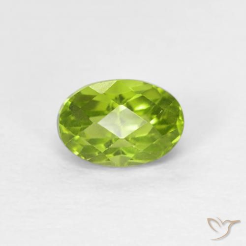 0.66ct Natural Verde claro Peridoto, oval, VVS-VS