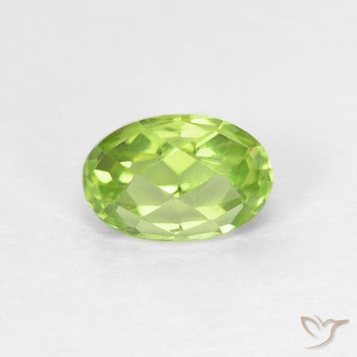 Peridoto Verde Vivo Claro Natural 0.77ct, oval, VVS-VS