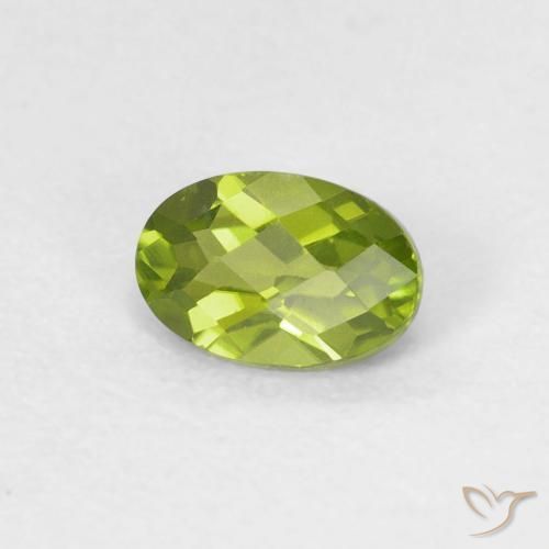 Peridoto verde vivo Natural 0.55ct, oval, VVS-VS
