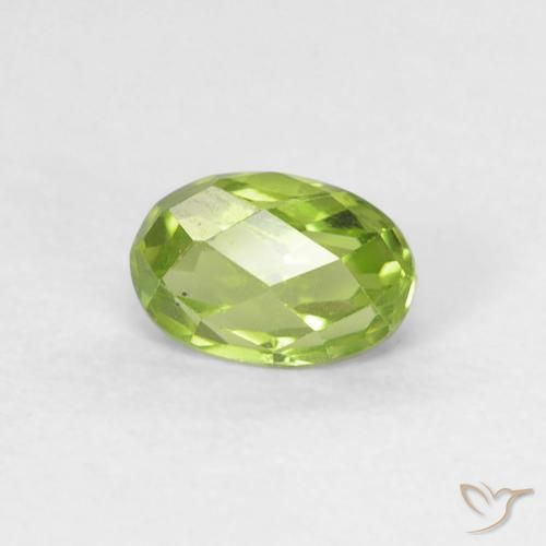Peridoto Verde claro Natural 0.68ct, oval, VVS-VS