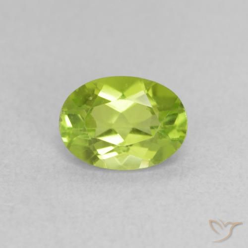 0.96ct Natural Verde amarelado Peridoto, oval, VVS-VS