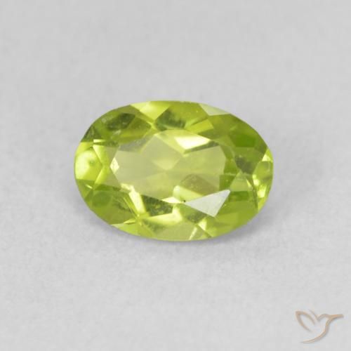 Peridoto Verde claro Natural 0.84ct, oval, VS