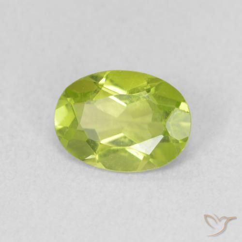 Peridoto Verde amarelado vivo Natural 0.81ct, oval, VS