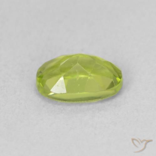 Peridoto Verde amarelado Natural 0.92ct, oval, VS