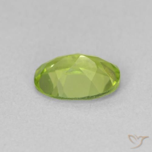 Peridoto verde vivo Natural 0.88ct, oval, VS